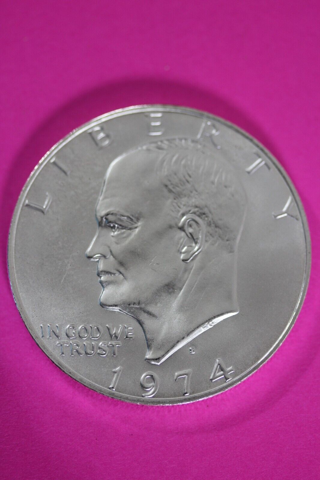 Gem BU 1974 S Ike Eisenhower 40% Silver Dollar You Get Same Coin In Pics TOM 04
