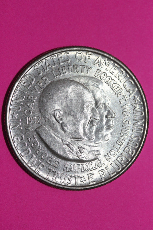 High Grade 1952 Booker Washington Carver Commemorative Silver Half Dollar 1043