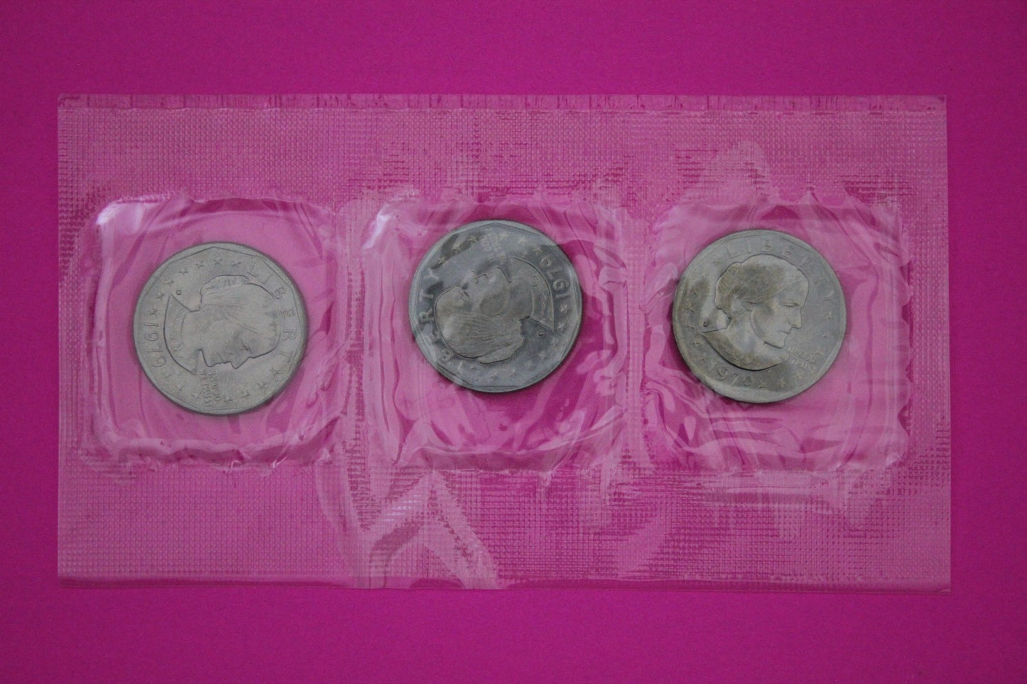 1979 Susan B Anthony Dollar Souvenir Set P D S 3 BU Dollar Coins Authentic 9041