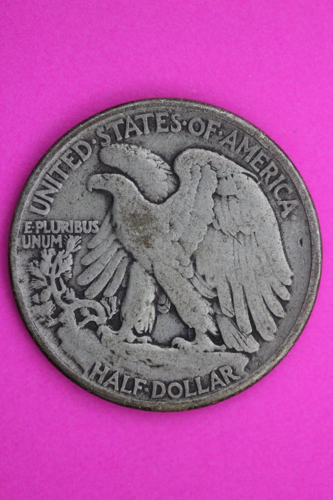 1943 P Walking Liberty Walker Half Dollar Missing Designors Initials Coin 0406N