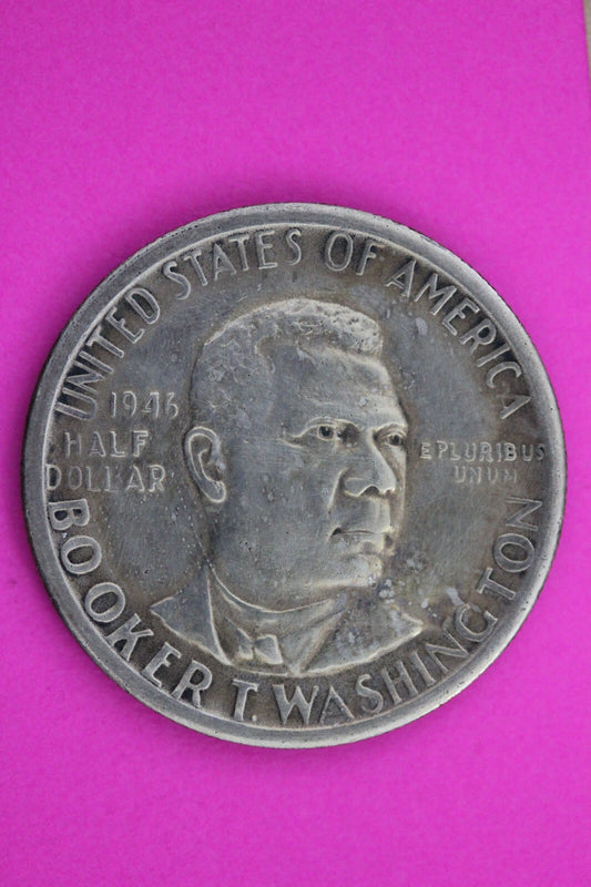 High Grade 1946 S Booker T Washington Commemorative Silver Half Dollar 21