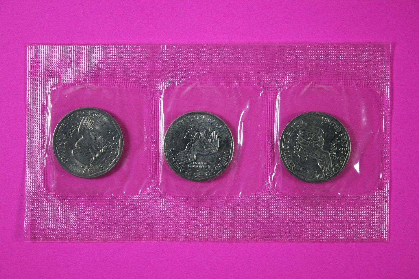 1980 Susan B Anthony Dollar Souvenir Set P D S 3 BU Dollar Coins Authentic 9040