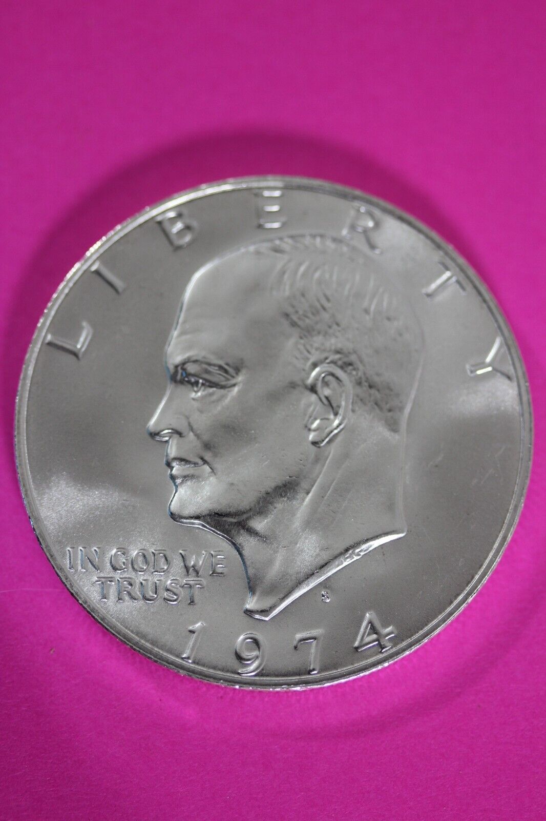 Gem BU 1974 S Ike Eisenhower 40% Silver Dollar You Get Same Coin In Pics TOM 05