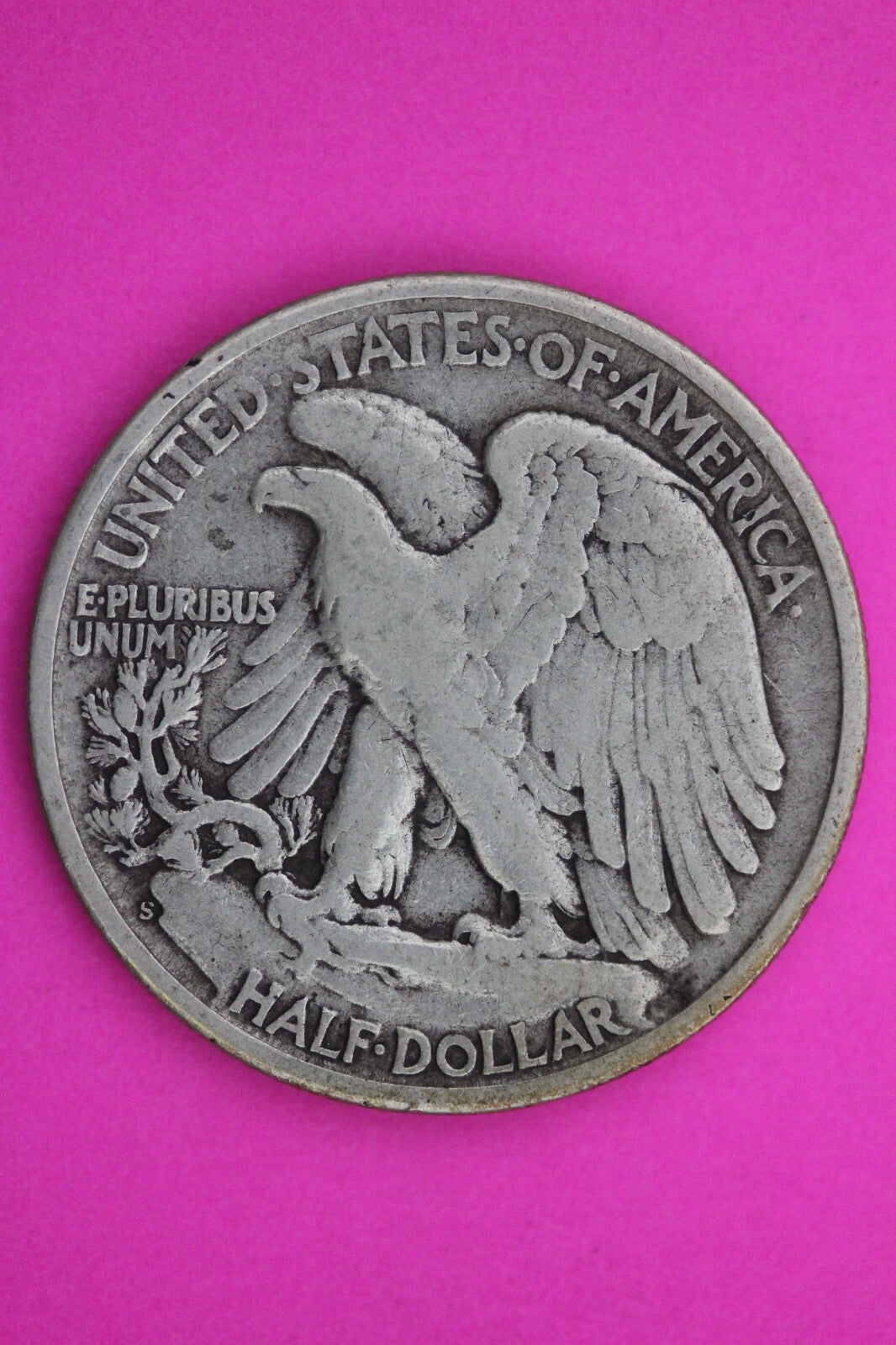 1945 S Walking Liberty Walker Half Dollar Missing Designors Initials Coin 0395N